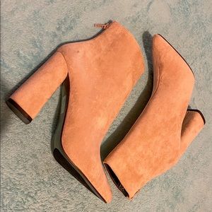 Women’s Ankle Booties